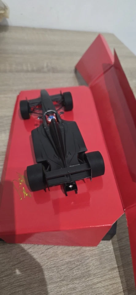 Ferrari F300 1/18 Test Fiorano M.Schumacher - Image 2 of 4