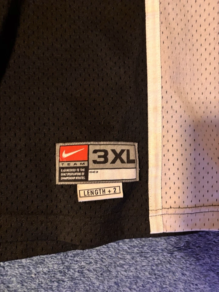 Camiseta deportiva local de baloncesto de los San Antonio Spurs Nike Tim Duncan para hombre talla 3XL auténtica Foto 3 de 4