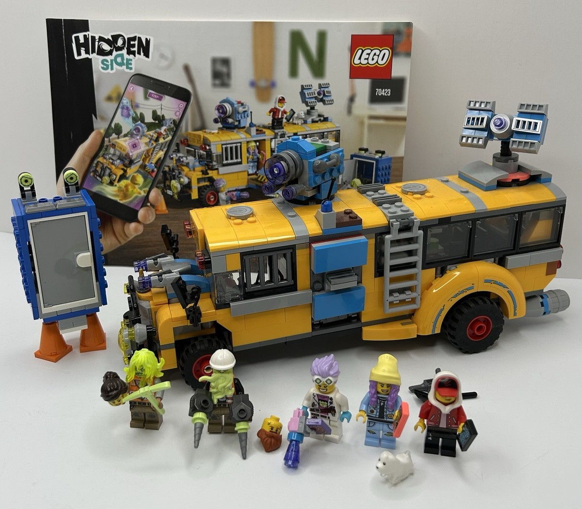 LEGO Hidden Side: Paranormal Intercept Bus Set 70423 Complete w