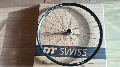 DT Swiss M1700 Spline 2 Vorderrad 27,5'' 650b, 15x110 boost, 30mm Maulweite, NEU