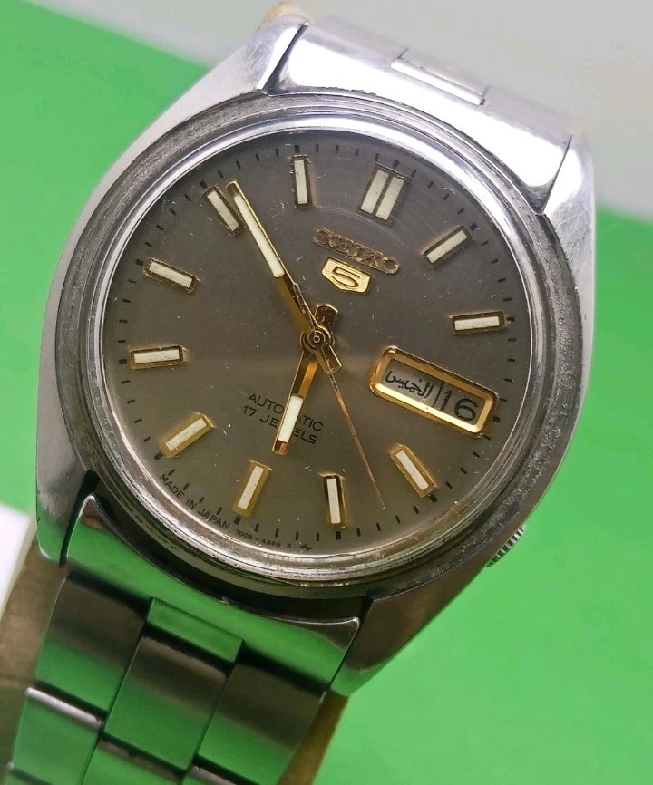 Lote De 2 Vintage Seiko 5 7019$7009 Automático Cuadros Dial $Gris Acero Inoxidable Foto 2 de 4