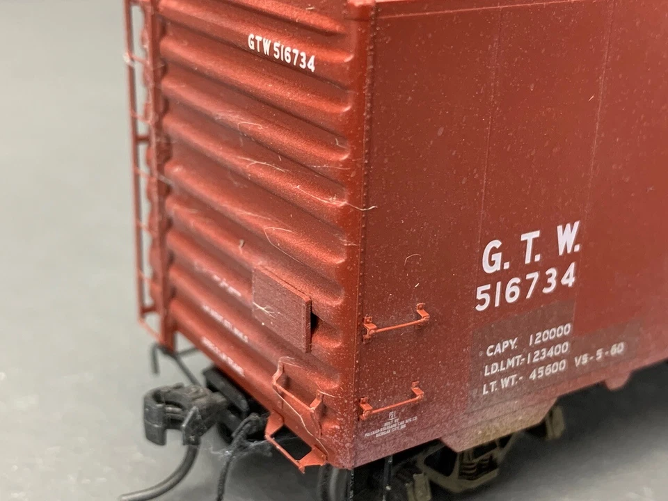 HO Kadee RTR PS 40' Boxcar Grand Trunk Western GTW #516734 Weathered HO722 - Image 4 of 4