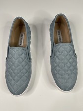 Steve Madden "Ecentrcq" Womens Light Blue Quilted Slip On Sneakers Size 7