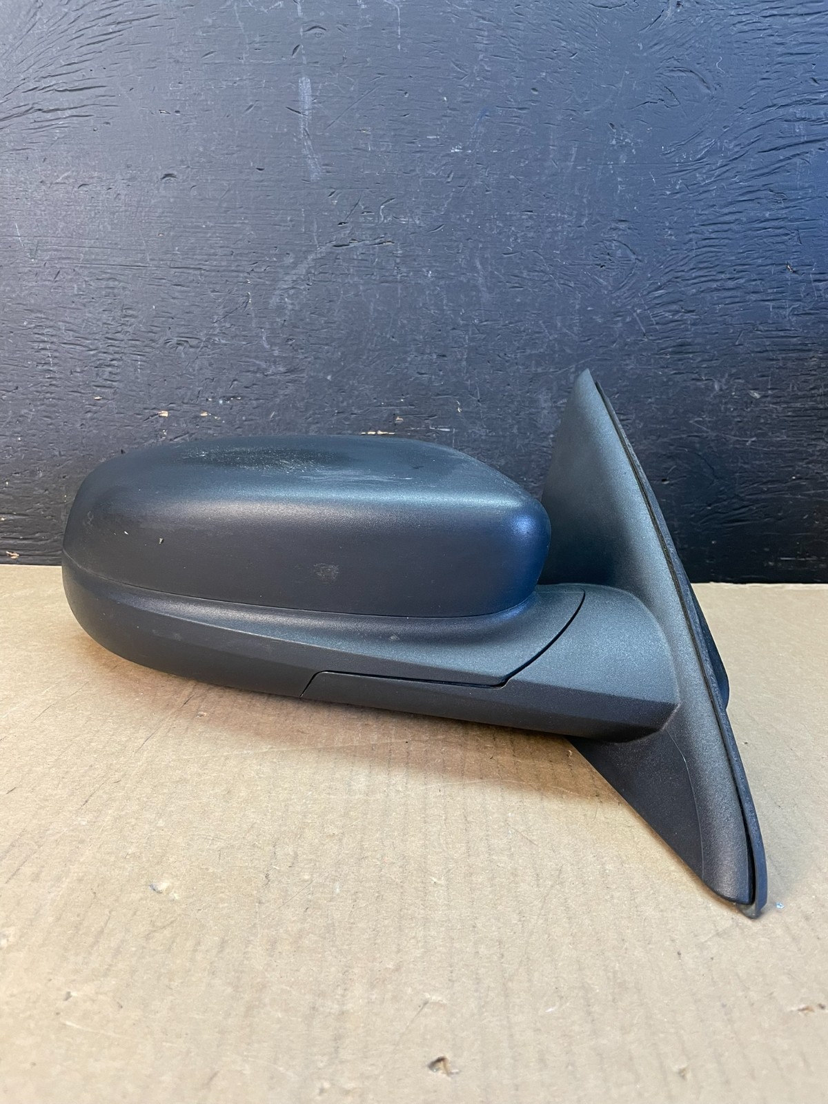 2010 to 2018 Ford Taurus Right Passenger View Door Heated Mirror OEM AD5569 DW