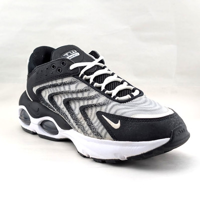 Nike Men's Size 9.5 Air Max TW Black White  DQ3984-001