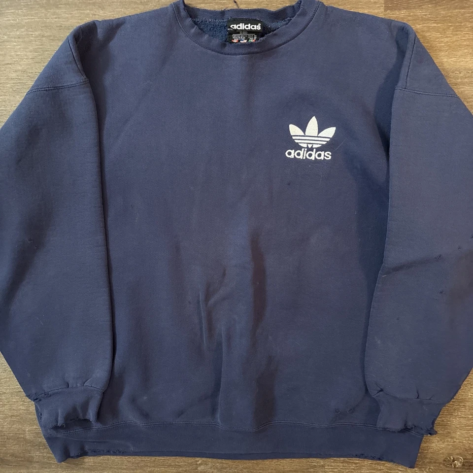 Sudadera De Colección Años 90 Adidas Essentials Logo Bordado Cuello Redondo Talla XL Hecha en EE. UU. Foto 2 de 4