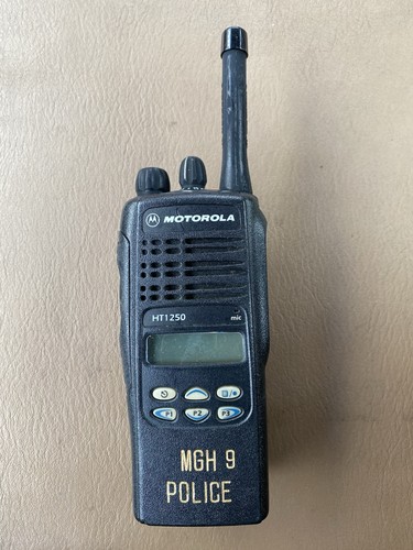 Vintage Mass MGH Police Massachusetts General Hospital Security Handheld Radio