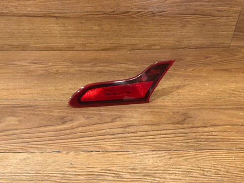 FEU DE POSITION MONTÉ CARRÉ CÔTÉ RH ARRIÈRE DROIT CHEVROLET BOLT EV 2017-2021 OEM - Photo 3/12