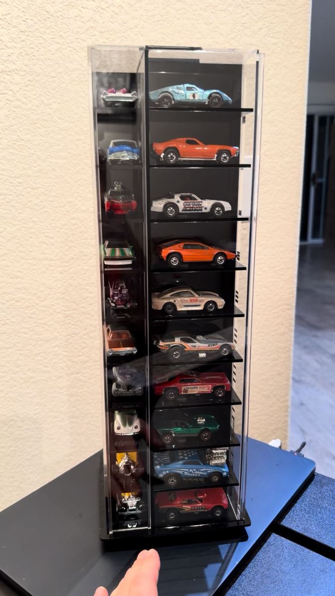 Acrylic Spinning display case fits 40 cars ( 1:64 Hot Wheels