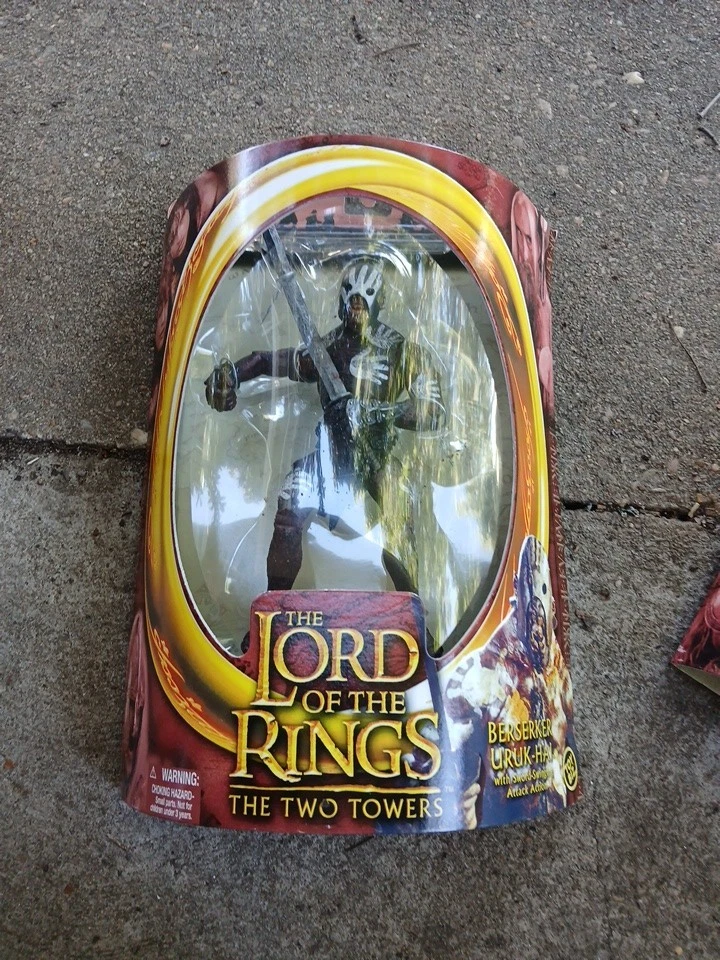 Lote a granel de (4) figuras LOTR Merry & Pippin, Berserker Uruk-Hai, Galadriel, Sam Foto 2 de 4