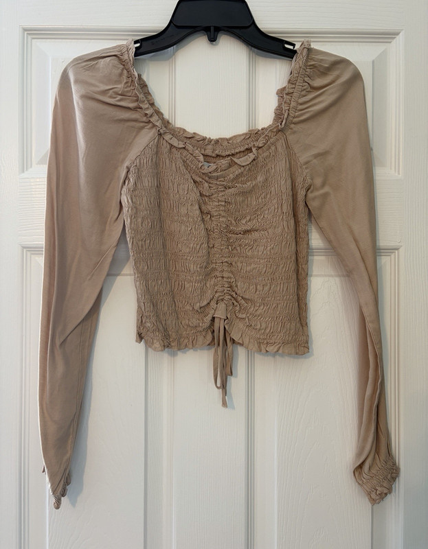 Women’s  Cropped Blouse Square