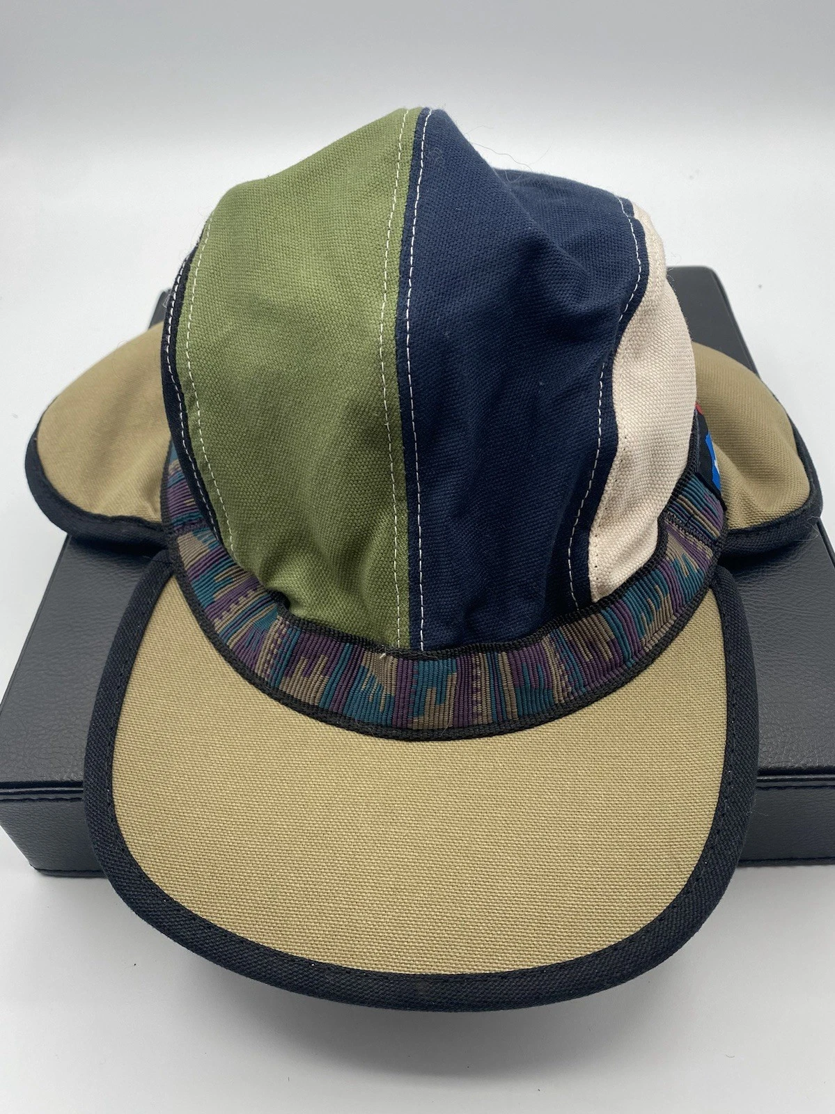 KAVU Strap cap Trapper Fleece Lined Hat Earflaps NW Ugly Size M Adjustable NEW!