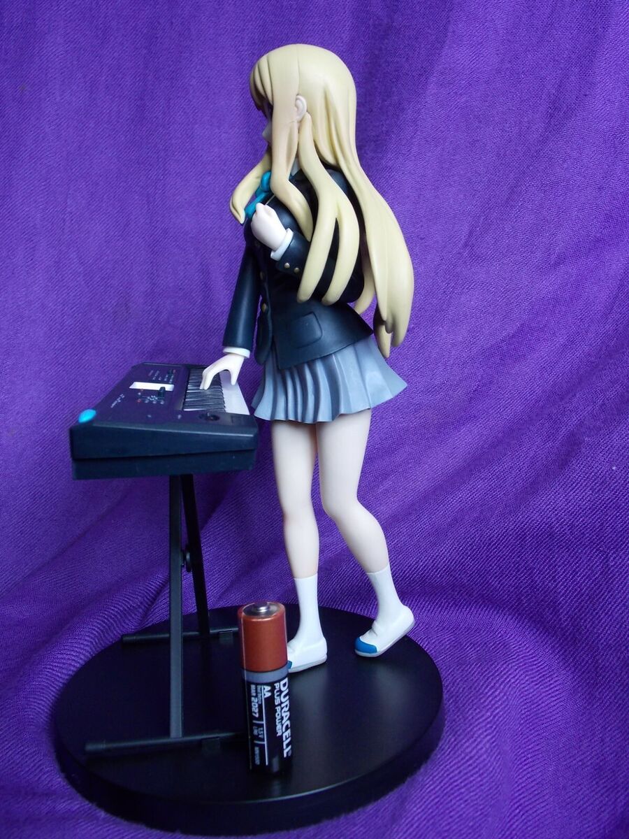 Action Figure Tsumugi Kotobuki 23cm Sq Quality Banpresto K-on Original