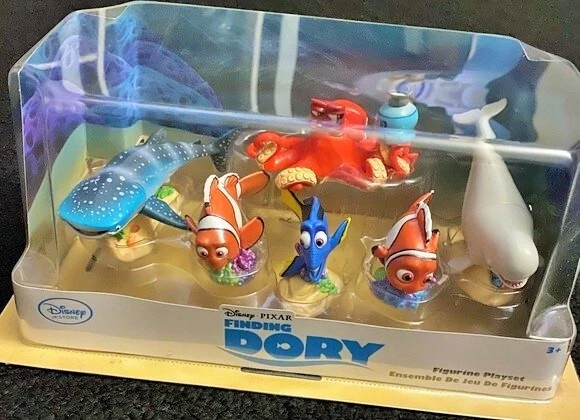 Finding Dory Collectible Figurine Playset Disney Store 6 piece Cake Topper Nemo