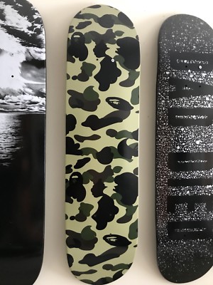 A BATHING APE CITY CAMO SKATEBOARD ホワイト A BATHING APE® 1st