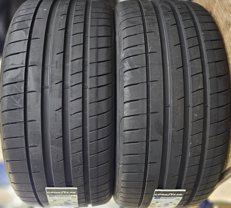 2X NEW GOODYEAR F1 SUPERSPORT 225/40 ZR20 XL 94Y 225 40 20 UHP
