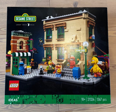 LEGO Ideas 21324 Sesamstraße / 123 Sesame Street   gebraucht, vollständig zerleg