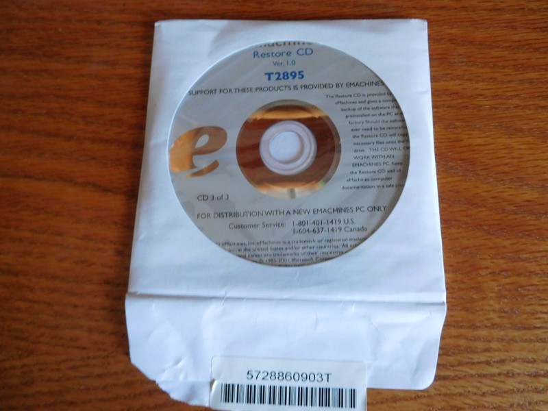 EMACHINES - T4697 PC RESTORE / BACKUP 3-DISC CD-ROM SET, PREINSTALL SOFTWARE