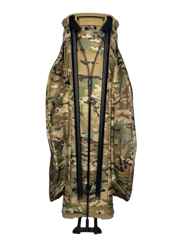 Bolsa de pie Sun Mountain C130 multicámara camuflada bandera de EE. UU. bolsa de golf táctica de 14 vías Foto 4 de 4