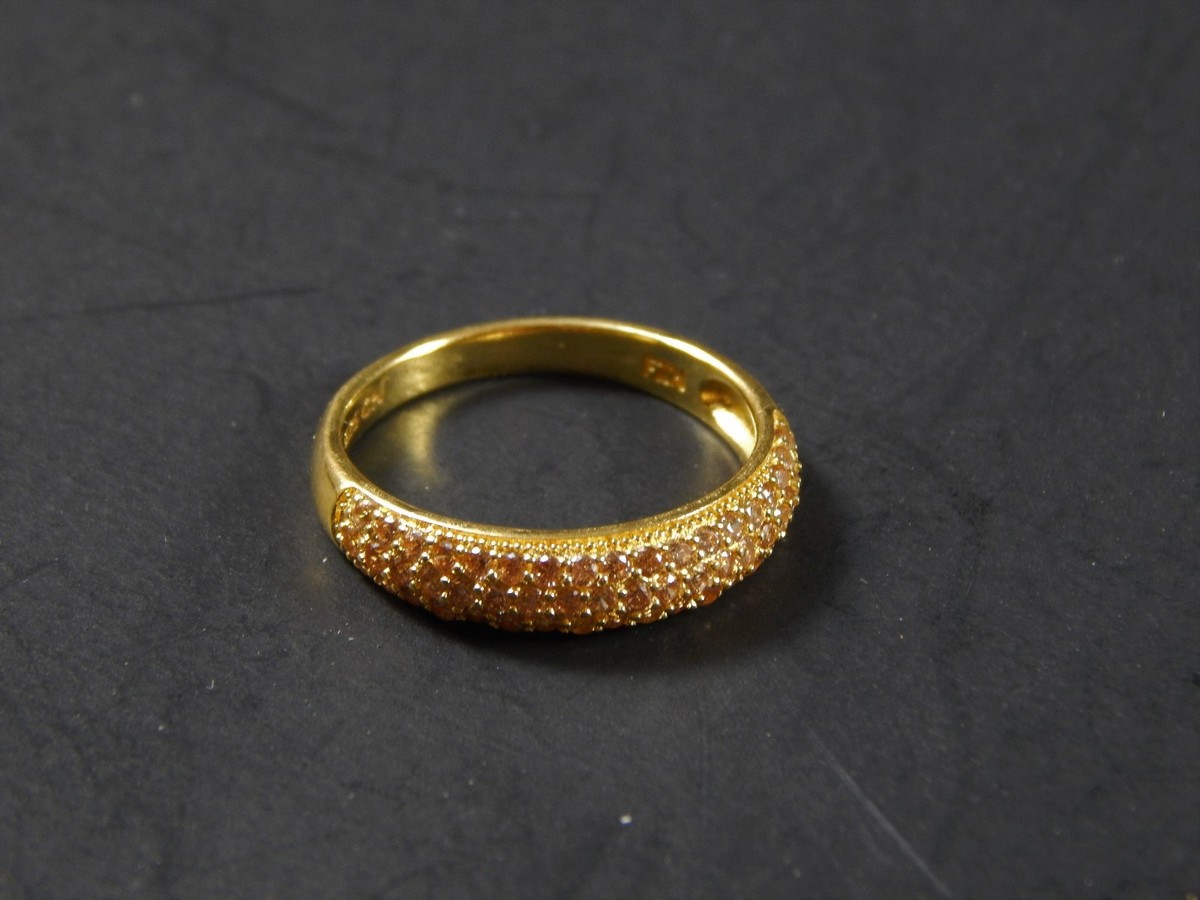 Attractive Solid Sterling Silver Gold Wash CZ Ring Size 8.25 Attractive Solid Sterling Silver Gold Wash CZ Ring Size 8.25