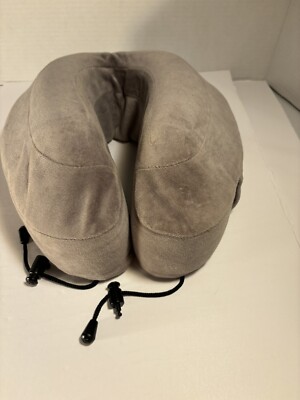 Cabeau Evolutions Gray travel neck pillow, Memory foam, super soft.