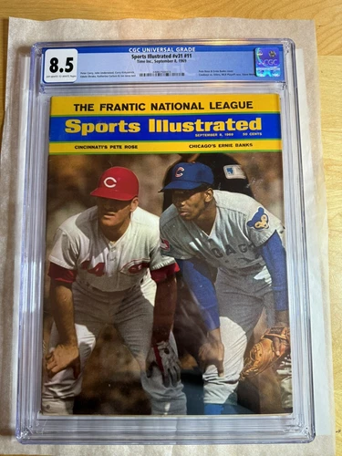 Pete Rose Ernie Banks Sports Illustrated CGC 8.5 Newsstand September 8, 1969