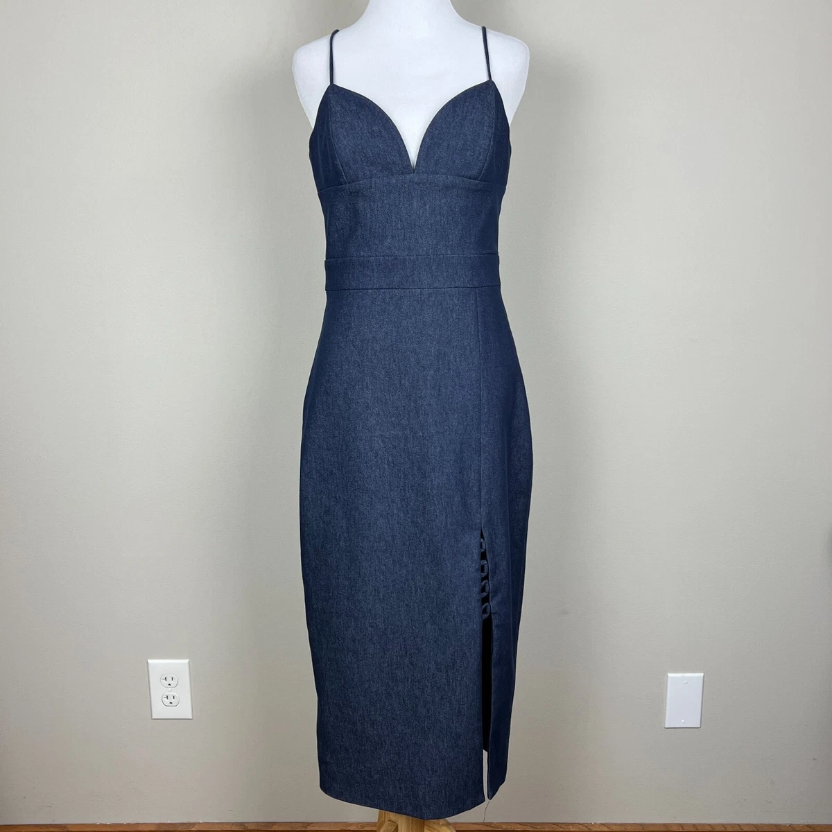 slim fit dress slacks Cushnie et Ochs Size 4 Yellow Viscose Long Sleeve Scoop Neck Back Zip Dress