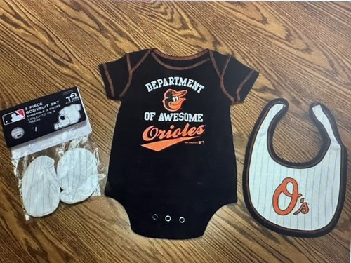 Baltimore Orioles MLB Infant Boys' Bodysuit, Bib & Booties - NWT - Picture 2 of 6