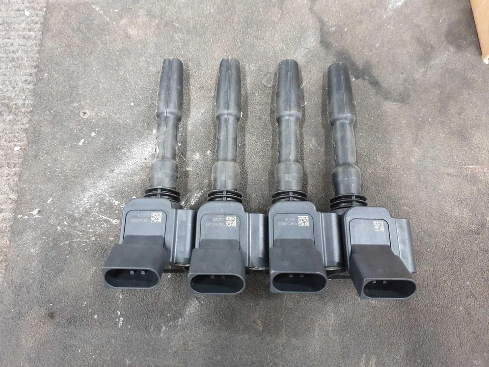 19 20 21 22 23 AUDI Q3  Set of 4 OEM Coil Packs ID# 06H905110P - Image 2 of 4