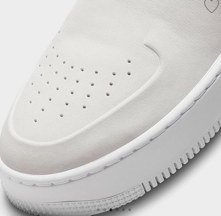 ◆送料無料◆(W)NIKE AIR FORCE 1 LOVER XX PRM WHITE◆大人気◆ ◇送料無料◇(W)NIKE AIR FORCE 1 LOVER XX PRM WHITE◇大人気
