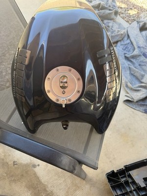 Buell M2 Cyclone & S3 Thunderbolt & S1 Lightning Black Fuel Gas Petrol Tank