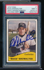 1979 TCMA Buck Showalter XRC rc PSA 9 signed auto PSA/DNA 10 dead centered