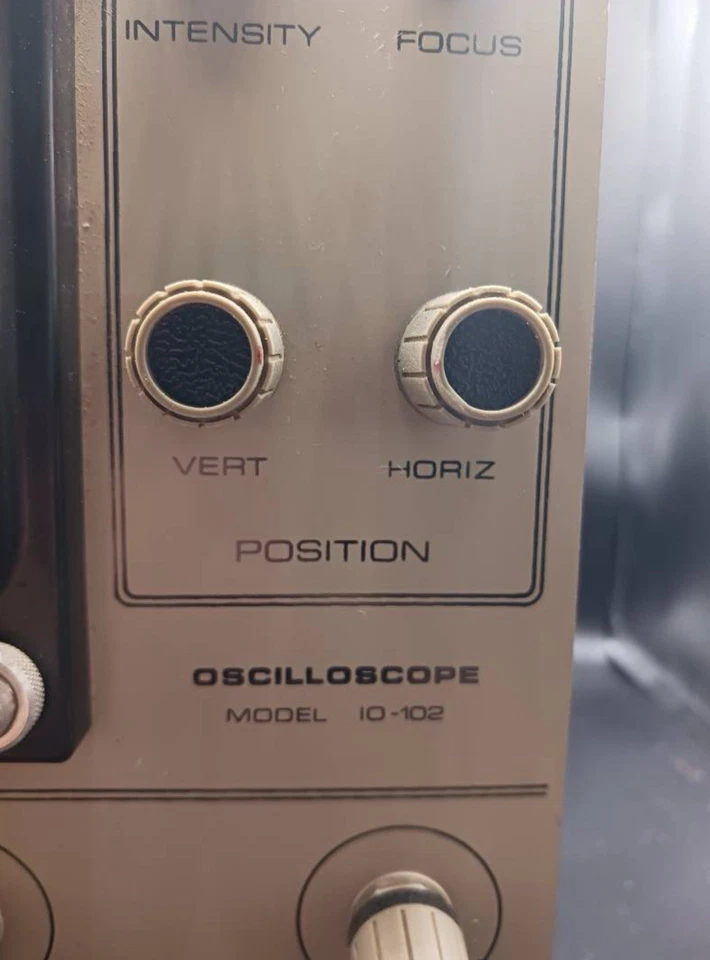 Vintage HEATHKIT Solid State 5" Oscilloscopes IO-102 - Image 3 of 4