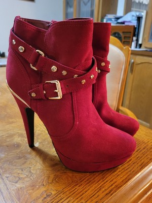 NWOB Red Microfiber Suede 5'' Heel Fashion Boot Shoe By GUESS Sz 8.5