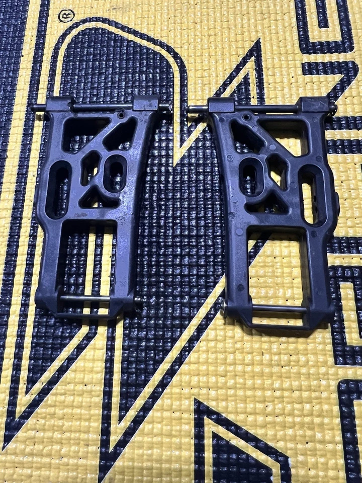 OFNA 40020 Front Lower Arms with 36170 and 40023 Arm Shafts.  Ravager 4.6 - Used - Image 2 of 2