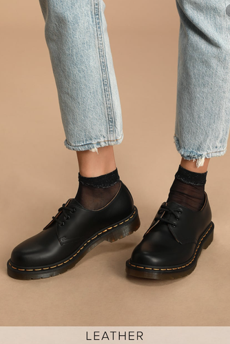 Dr. Martens 1461 3 Eye Lace Up Oxford 