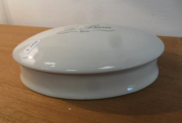 Porcelain Bathroom Soap Dishes