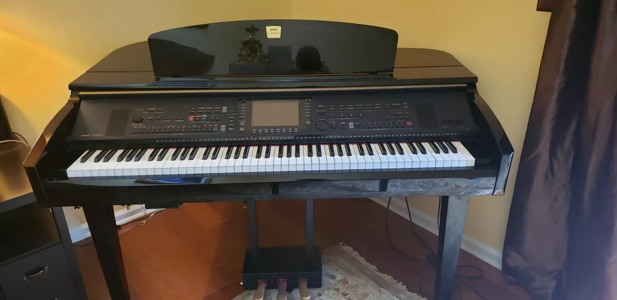 Yamaha Clarinova CVP 309GP