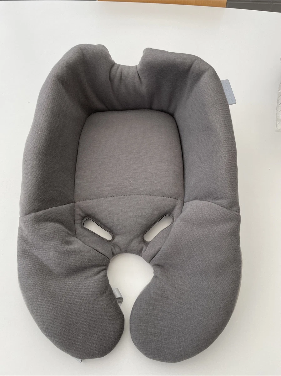 Maxi cosi top newborn insert pebble