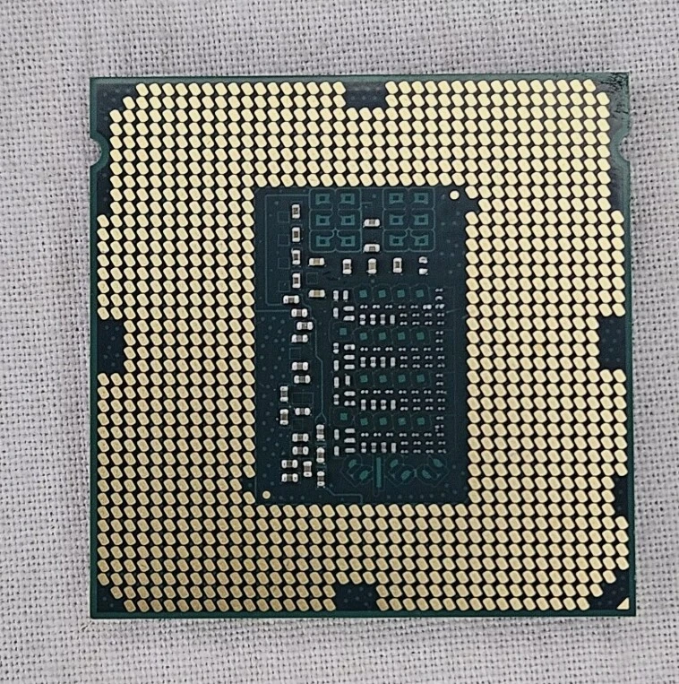 Intel Xeon E3-1270 V3 CPU Quad Core 3.5GHz 8M SR151 Socket LGA1150 Processor - Image 2 of 2