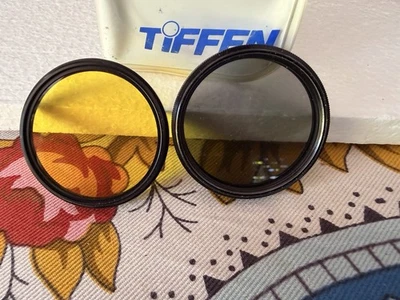 Tiffen 49 mm Zirkularpolarisator + gelber Objektivfilter 2 Stück für Kamera - Bild 1 von 4