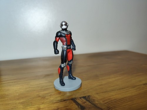 Marvel Universe Ant-Man 3.75 Inch figure - Picture 4 of 6