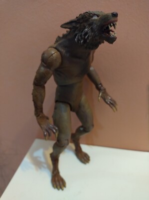 Doctor Who TV BBC Werewolf Queen Victoria Tooth Claw figure NO S/H