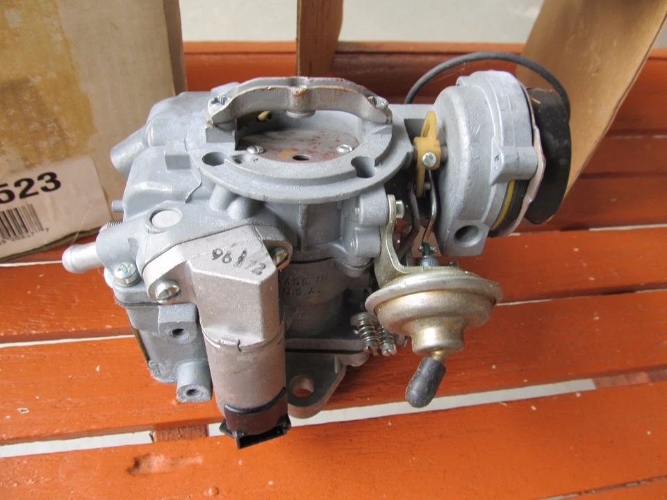 Nuevo de Lote Antiguo Tomco Reman Carburador 1983 1984 Ford Mercury 2.3L Mustang Fairmont Zephyr Foto 3 de 4