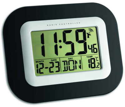 TFA 60.4503 Digitale Funkwanduhr Funkuhr Wanduhr Wohnzimmer Innentemperatur DCF