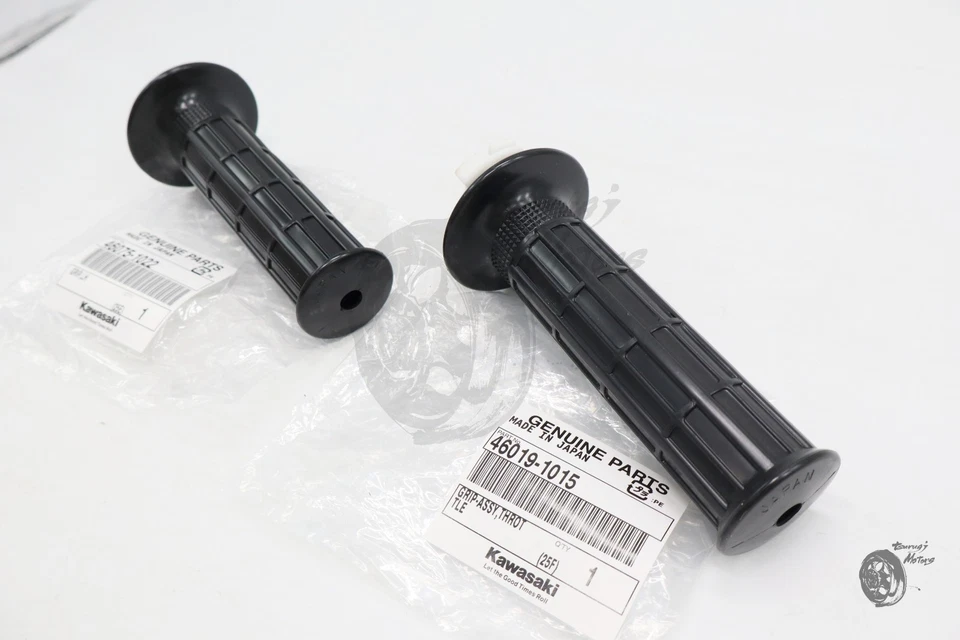Juego de empuñaduras de acelerador Kawasaki Grip Assy GPZ550 KZ 650 750 1000 1100 mango de goma Foto 3 de 4