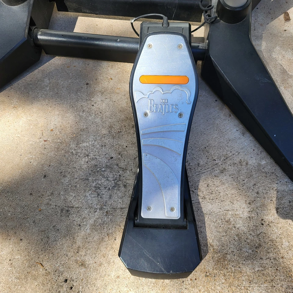 Nintendo Wii Beatles RockBand Harmonix DRUM SET NWDMS3 Untested No Dongle - Image 3 of 4