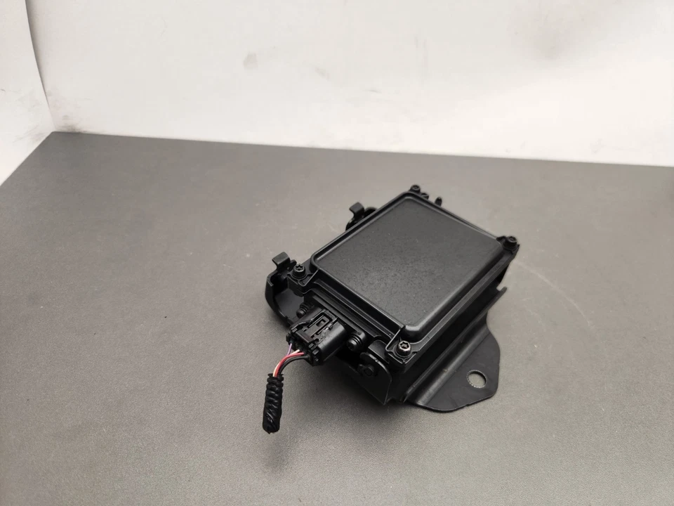 16 17 18 MÓDULO SENSOR RADAR DELANTERO HONDA PILOTO 36800 TG7 A01 Foto 2 de 4