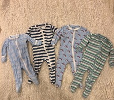 kickee pants bundle of 4 size NB- 0-3 Months in great condition