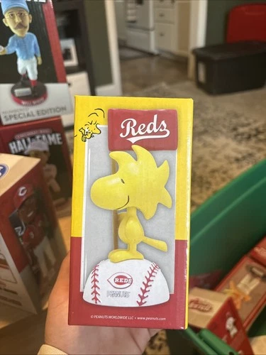 Woodstock Cincinnati Reds Peanuts Mini Bighead Bobblehead MLB Baseball #troy
